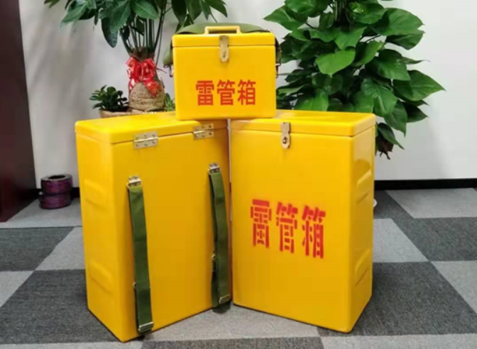 振安如何防止雷管箱炸药箱等矿用物品生锈？